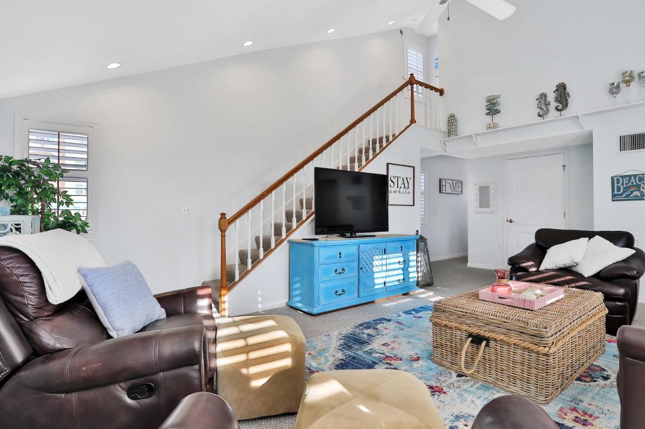 Sol Mate Beach Cottage セント・ピート・ビーチ エクステリア 写真