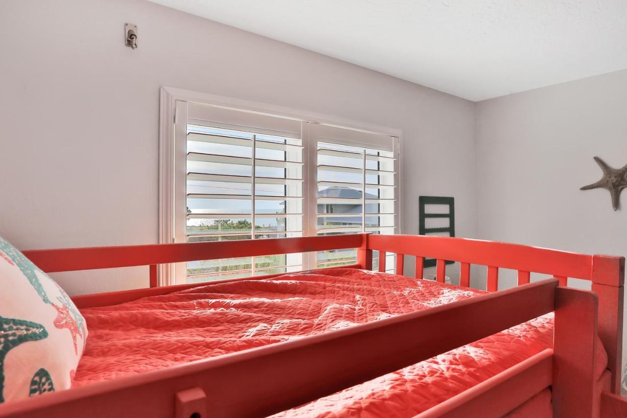 Sol Mate Beach Cottage セント・ピート・ビーチ エクステリア 写真
